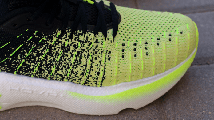 Under Armour Infinite Elite