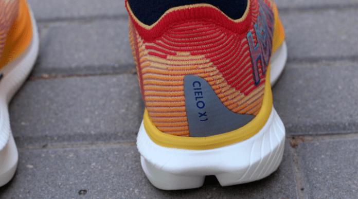 HOKA Cielo X1