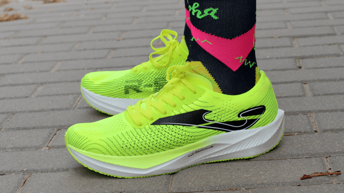 Joma R. 5000