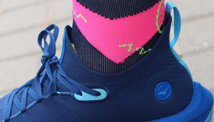 Mizuno Neo Vista