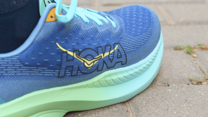 HOKA Mach 6