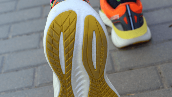 Saucony Triumph 22