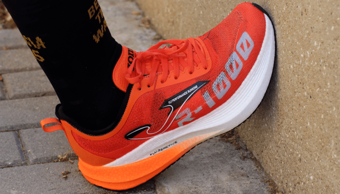 Joma R 1000
