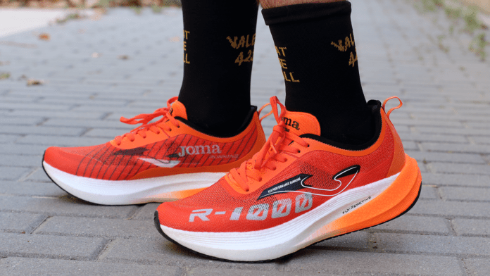 Joma R 1000