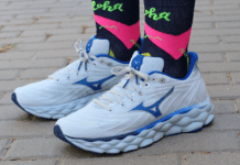 Mizuno Wave Sky 8
