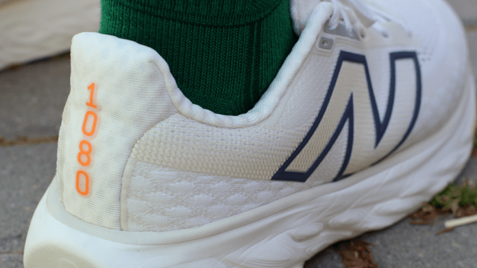 New Balance Fresh Foam X 1080 v14 Detalle contrafuerte