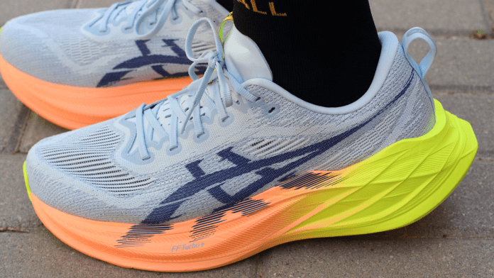 ASICS Superblast 2