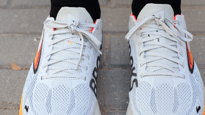 Brooks Hyperion Max 2 Perfil horma