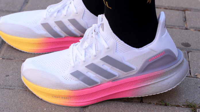 adidas Ultraboost 5