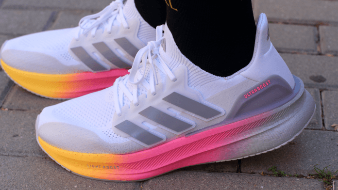 adidas Ultraboost 5