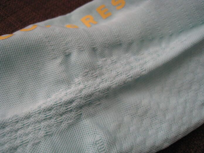 Compressport Pantorrilleras R2 3 0 Tejidos