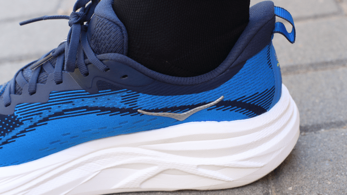 HOKA Skyflow