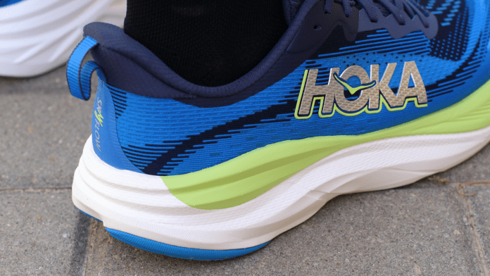 HOKA Skyflow