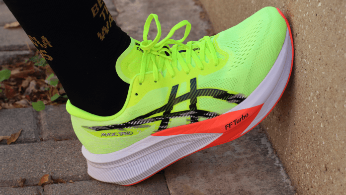 ASICS Magic Speed 4 FlyteFoam Turbo