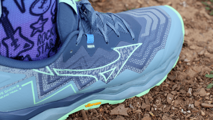 Mizuno Wave Daichi 9 Upper