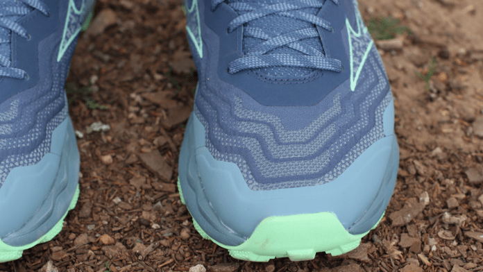 Mizuno Wave Daichi 9 Upper hilo