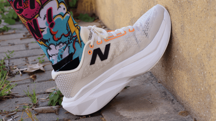 New Balance FuelCell SuperComp Trainer v3