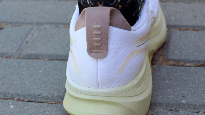 ASICS Gel Kayano 32