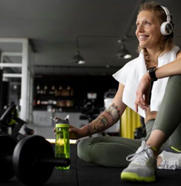 ¿Se puede combinar el gimnasio con otros deportes?