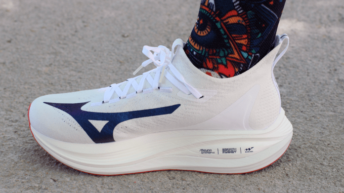 Mizuno Neo Vista 2