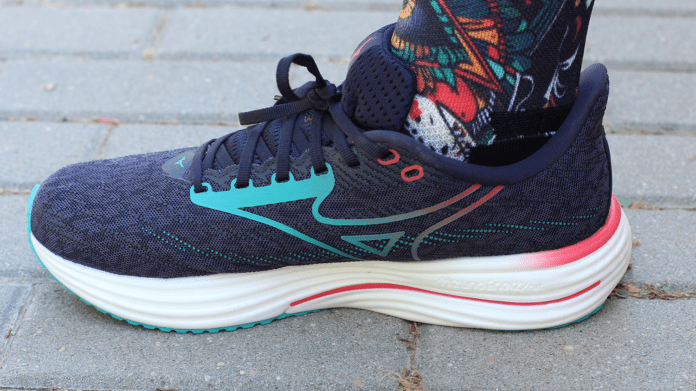 Mizuno Wave Rider 29