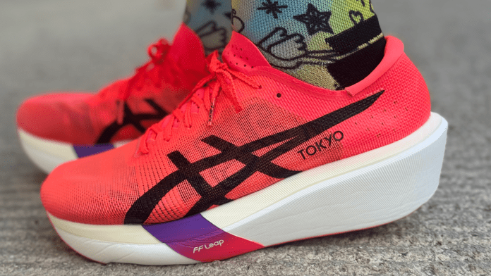 ASICS Metaspeed Sky Tokyo