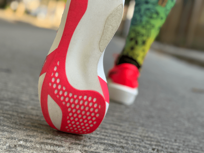 ASICS Metaspeed Sky Tokyo