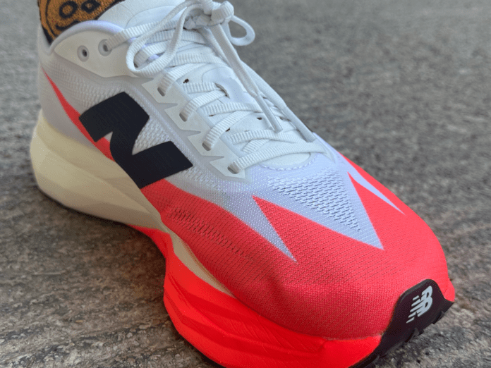 New Balance FuelCell SuperComp Elite v5