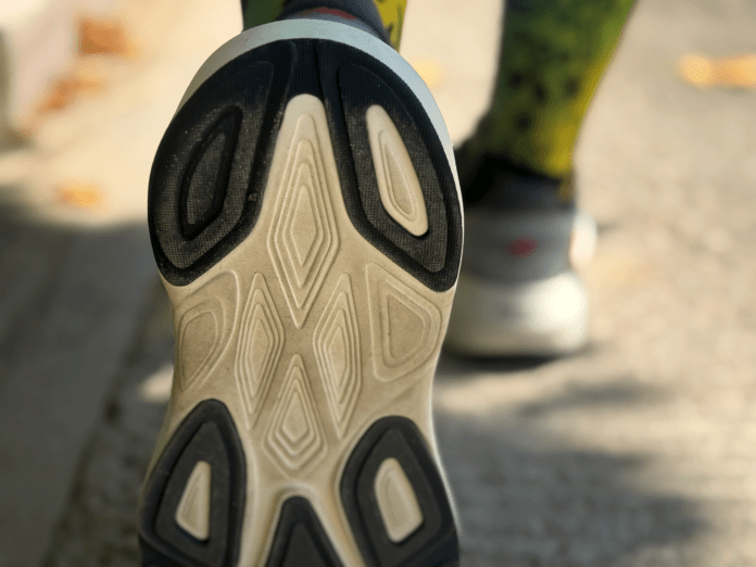 New Balance Fresh Foam X More v6