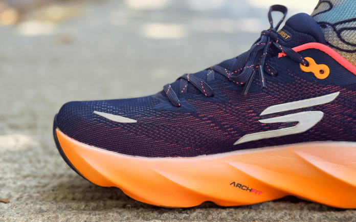 Skechers Aero Burst Arco