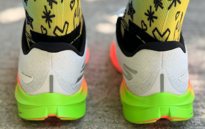 Skechers Aero Spark Base