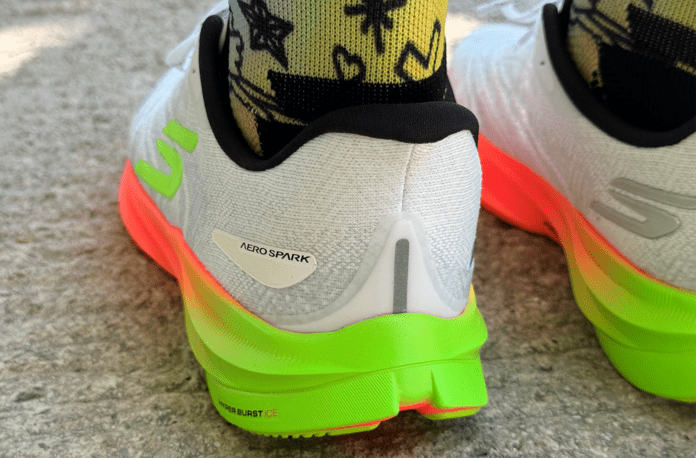 Skechers Aero Spark Reflectantes