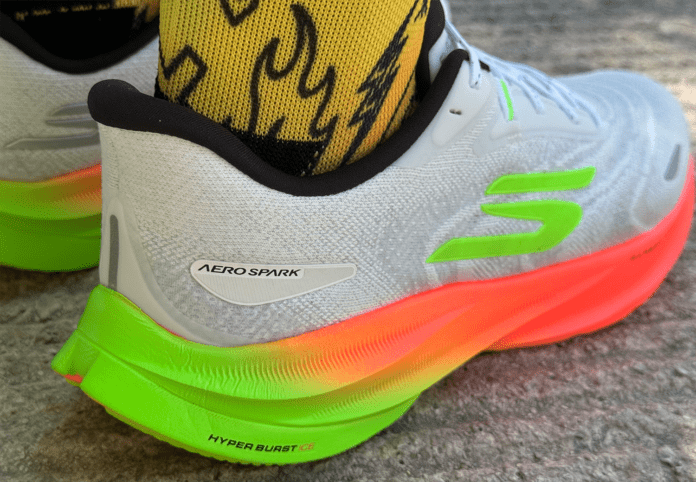 Skechers Aero Spark Talon