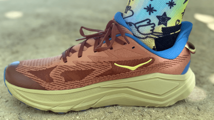 HOKA Challenger 8 Arco