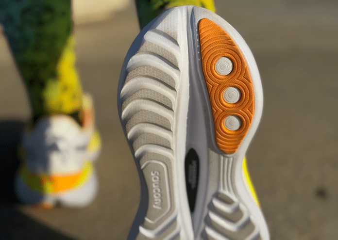 Saucony Endorphin Trainer Suela talon