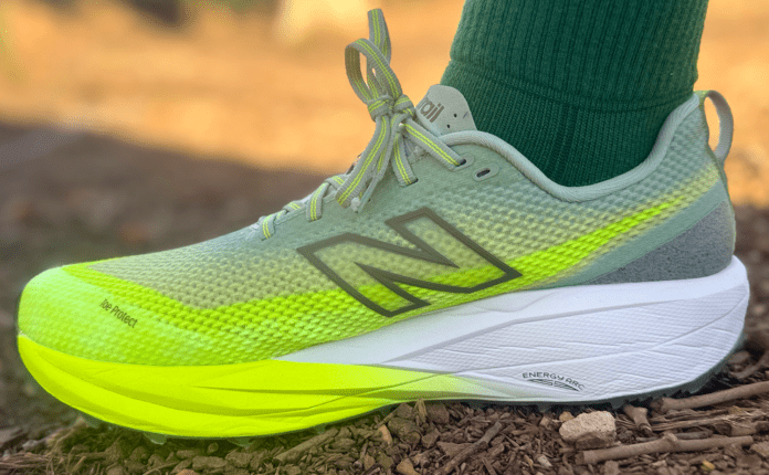 New Balance FuelCell SuperComp Trail v2