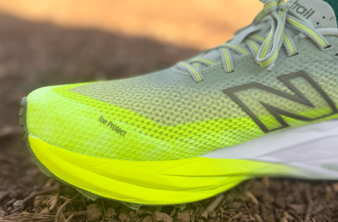 New Balance FuelCell SuperComp Trail v2