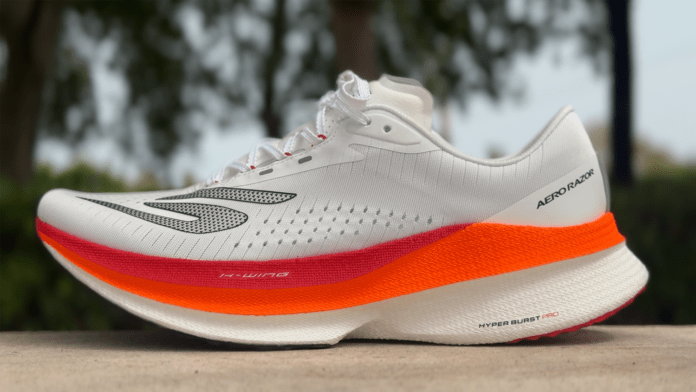 Skechers Aero Razor