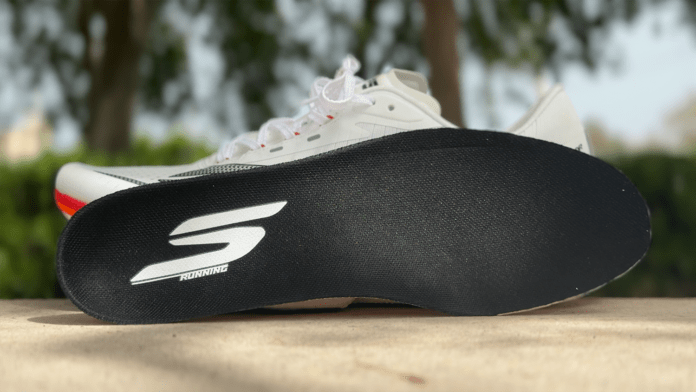 Skechers Aero Razor