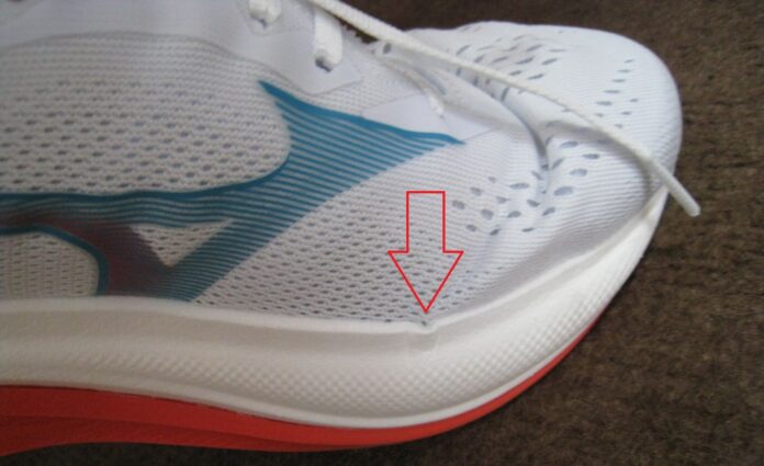 Mizuno Wave Rider 30 Upper Problema Potencial