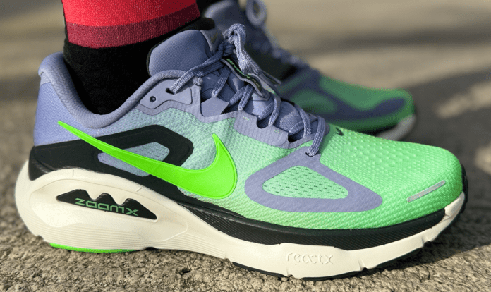 Nike Structure Plus