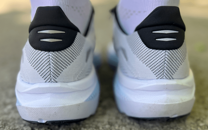 Brooks Ghost 18