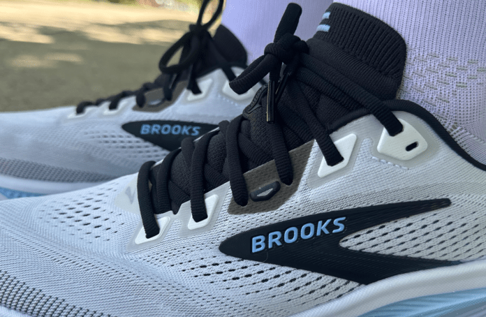 Brooks Ghost 18
