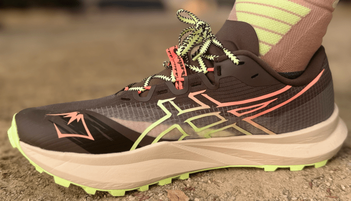 ASICS Fuji Lite 7 Arco
