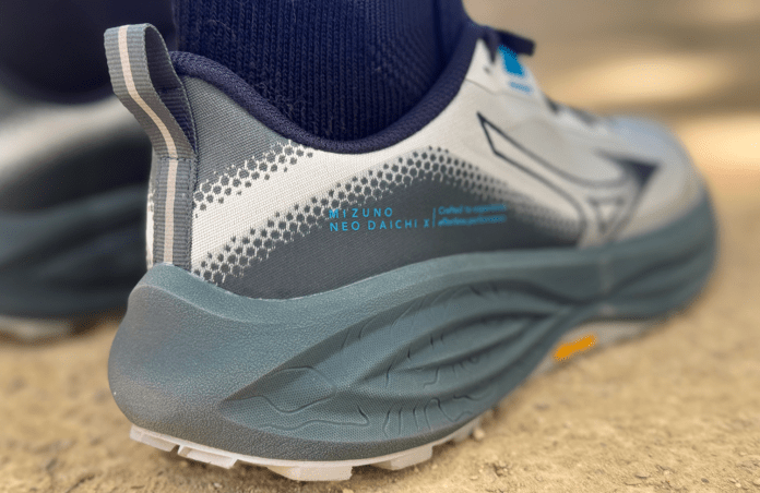 Mizuno Neo Daichi X Aquiles
