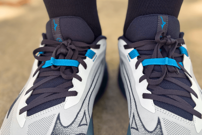 Mizuno Neo Daichi X Cordones
